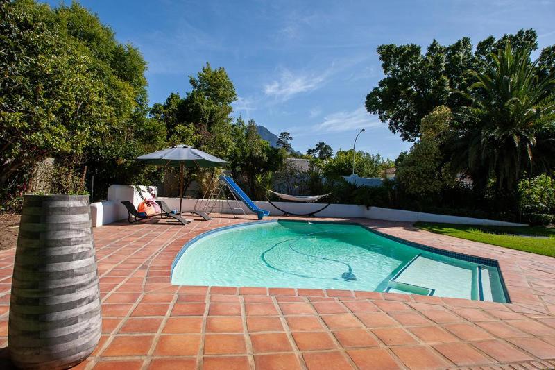 Albourne Guesthouse Somerset West Exterior photo